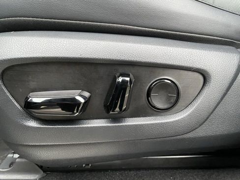 Used 2024 Lexus GX 550 image 10