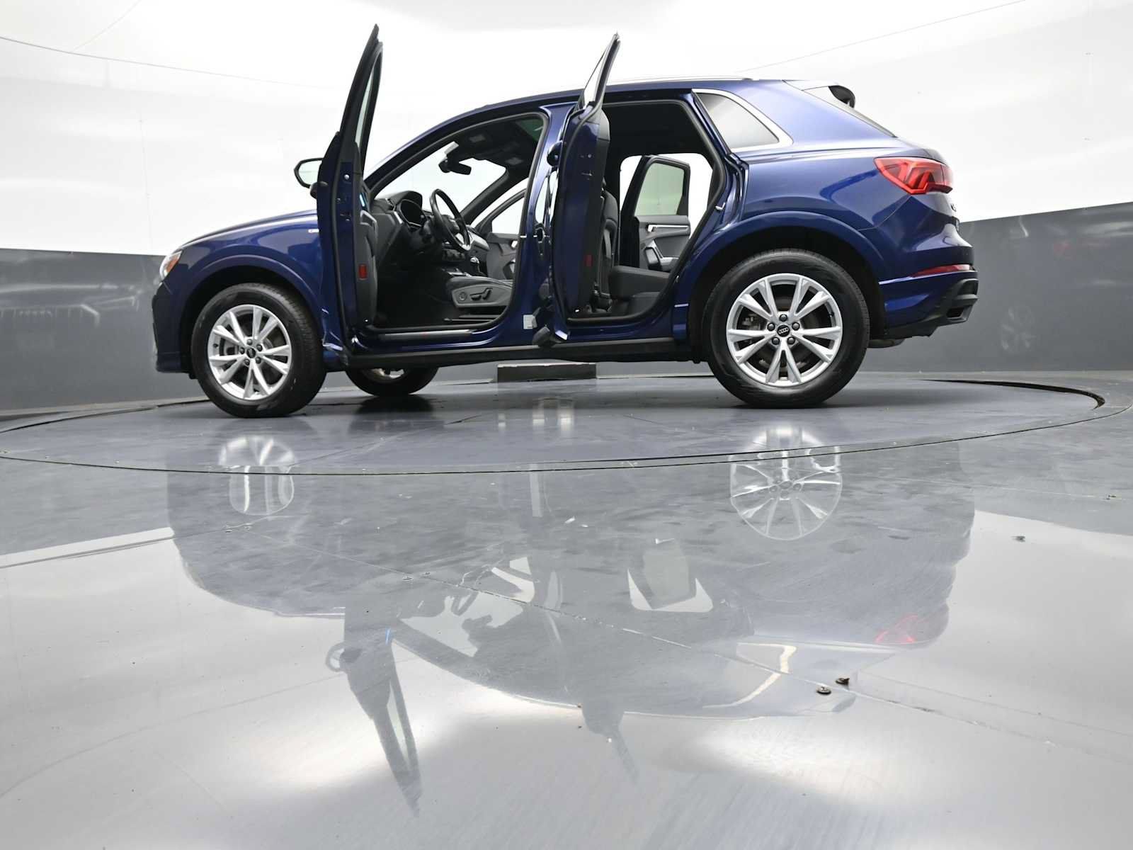 Used 2023 Audi Q3 2.0T Premium Plus AWD/4WD image 48