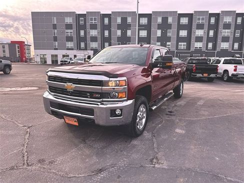 Used 2015 Chevrolet Silverado 2500 LT w/ LT Convenience Package image 1