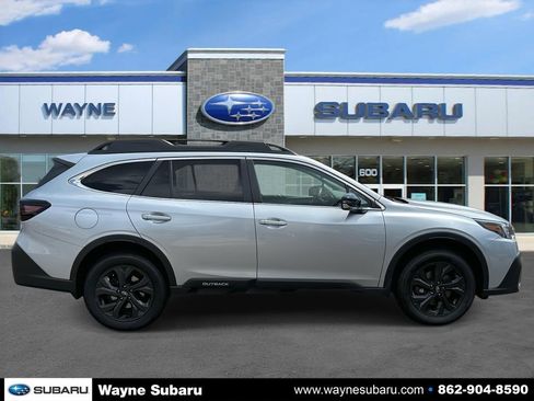 Certified 2022 Subaru Outback Onyx Edition XT image 2