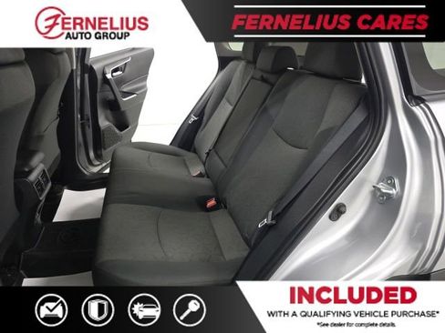 Used 2022 Toyota RAV4 XLE image 20