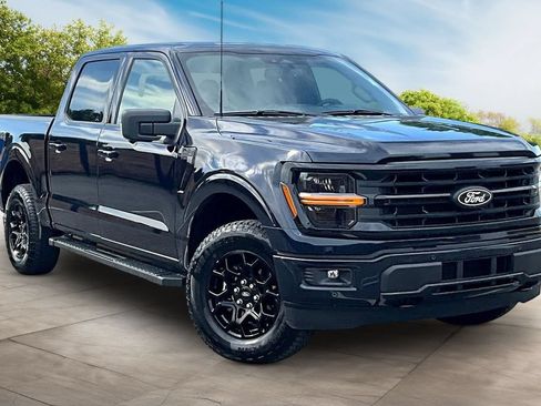 Used 2025 Ford F150 XLT w/ Equipment Group 302A MID AWD/4WD image 11