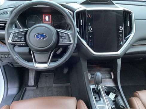 Certified 2024 Subaru Ascent Touring w/ Popular Package #2 image 10