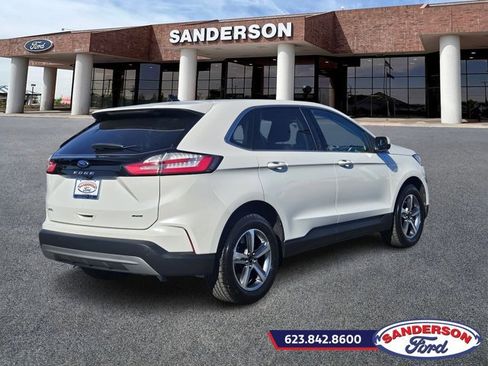 Certified 2023 Ford Edge SEL image 3