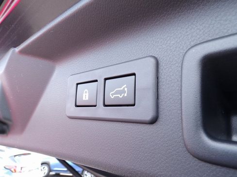 Certified 2025 Subaru Forester Premium image 13