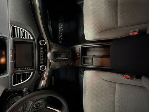 Used 2016 Honda CR-V EX image 19