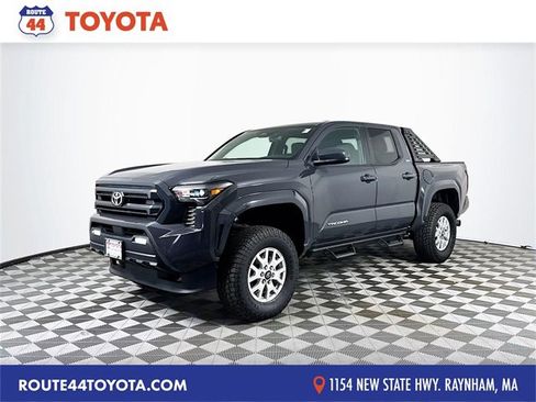 Certified 2024 Toyota Tacoma SR5 image 1