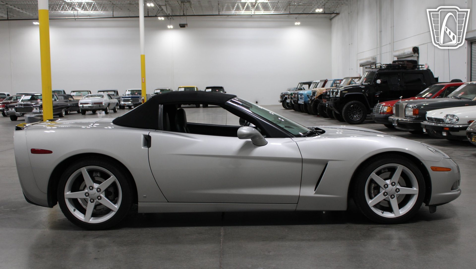 Used 2006 Chevrolet Corvette Convertible w/ Preferred Equipment Group RWD image 18