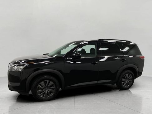 Certified 2024 Nissan Pathfinder SV AWD/4WD image 7