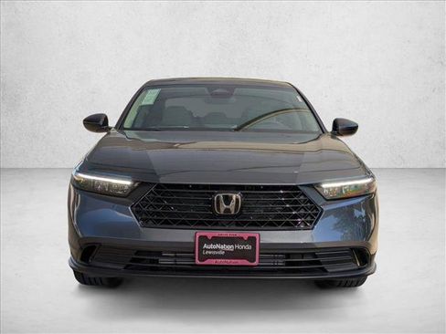 New 2025 Honda Accord SE image 6