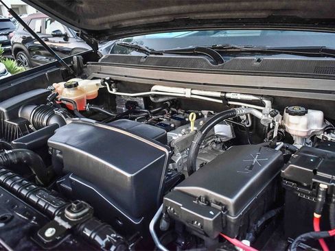 Used 2022 Chevrolet Colorado LT w/ Fleet Safety Package image 26