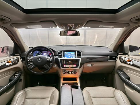 Used 2014 Mercedes-Benz ML 350 ML350 4MATIC image 27