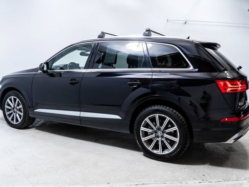 Used 2018 Audi Q7 3.0T Premium Plus w/ Premium Plus Package AWD/4WD image 2