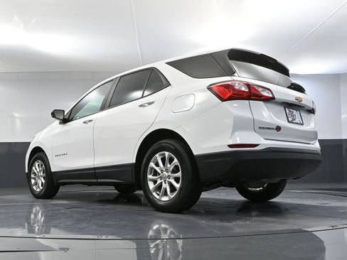 Used 2021 Chevrolet Equinox LS w/ LS Convenience Package image 49