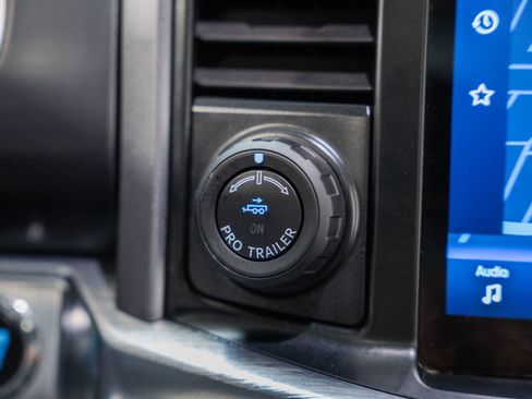 Certified 2022 Ford F150 Lariat w/ Equipment Group 502A High image 28