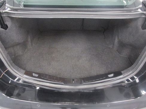 Used 2018 Ford Fusion SE w/ Equipment Group 201A FWD image 22