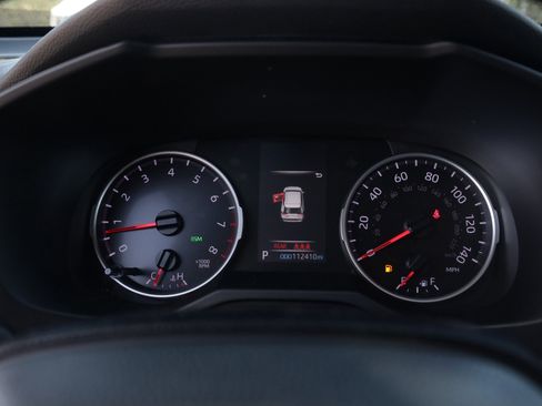 Used 2021 Toyota RAV4 XLE FWD image 15