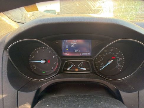 Used 2014 Ford Focus SE image 17