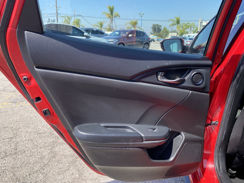 Used 2020 Honda Civic Sport image 17