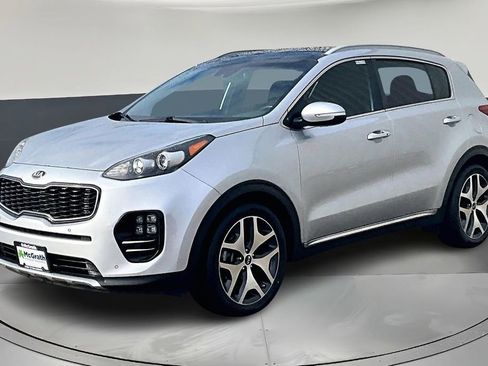Used 2017 Kia Sportage SX image 3