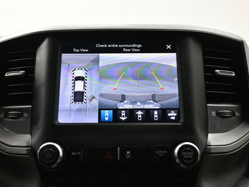 Used 2020 RAM 2500 Tradesman w/ Towing Technology Group image 29