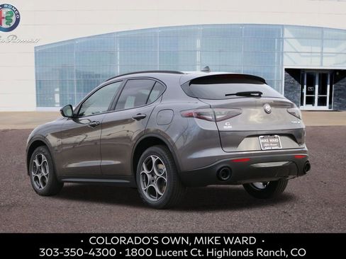 New 2025 Alfa Romeo Stelvio Sprint image 3