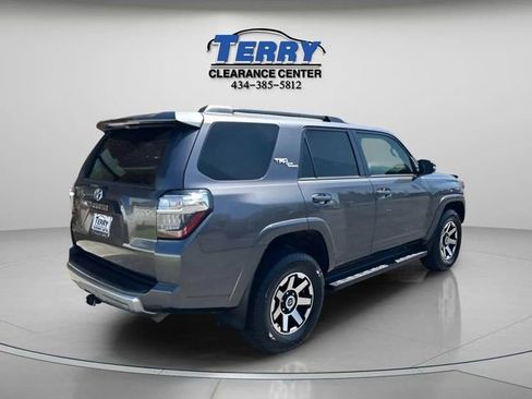 Used 2021 Toyota 4Runner TRD Off-Road Premium w/ Moonroof Package AWD/4WD image 5