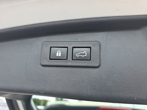 Used 2021 Subaru Outback Limited XT image 25