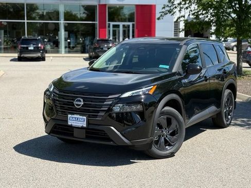 New 2026 Nissan Rogue SV w/ Cold Weather Package AWD/4WD image 9