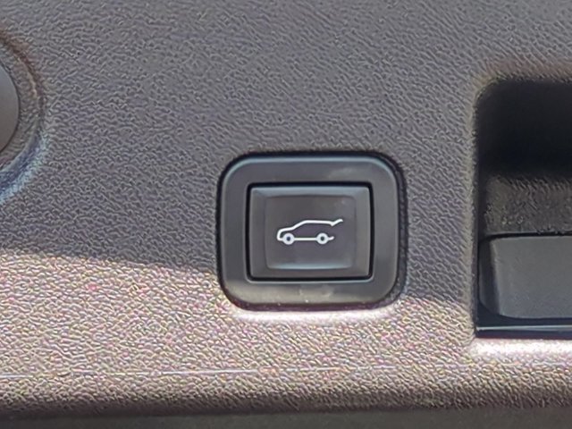 Used 2024 Chevrolet Equinox LT FWD image 31