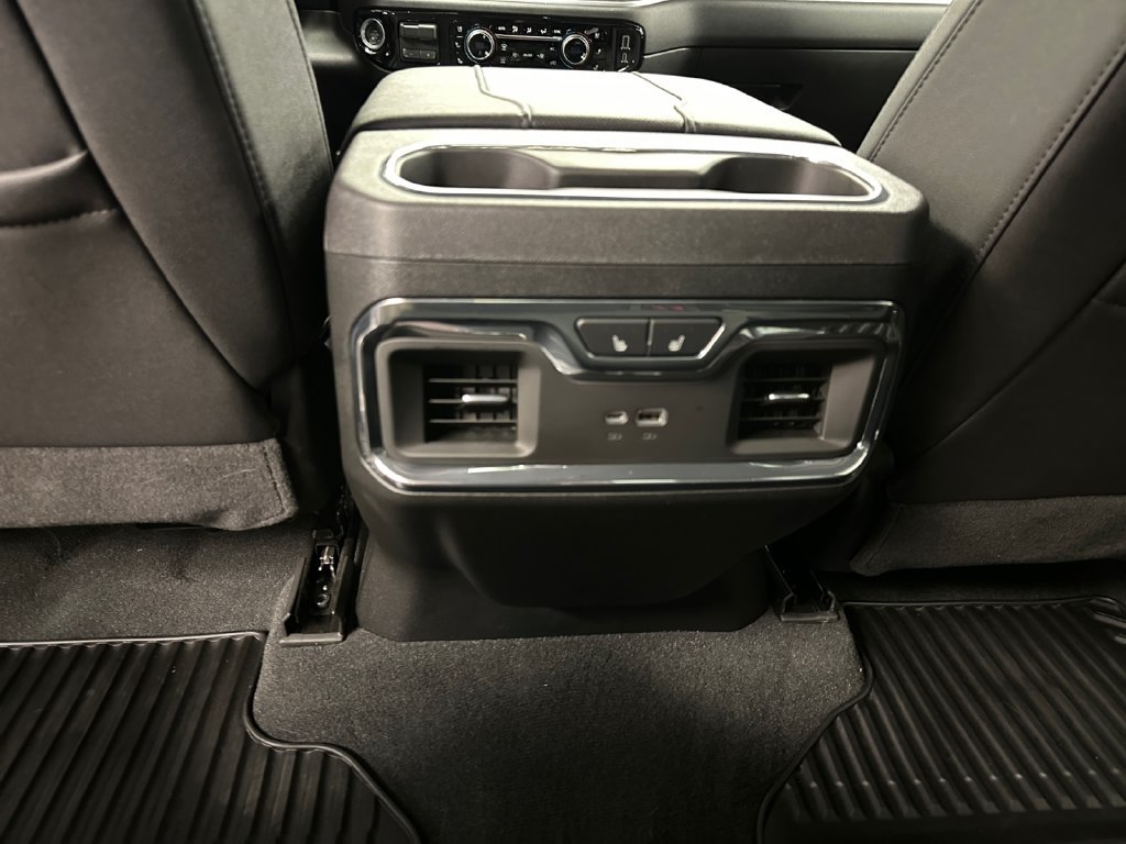 Used 2025 Chevrolet Silverado 2500 LTZ w/ Z71 Chrome Sport Edition AWD/4WD image 18