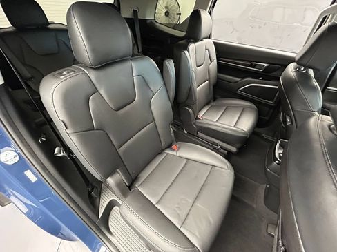 Used 2024 Kia Telluride S FWD image 44