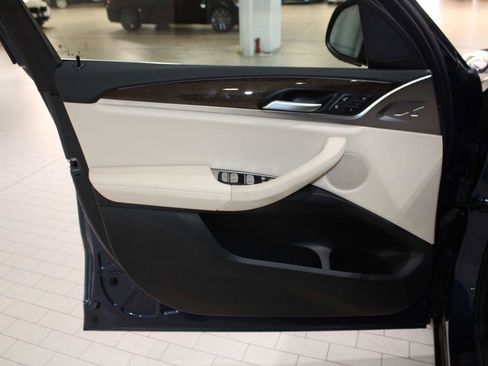 Certified 2024 BMW X3 xDrive30i w/ Premium Package w/ZPA image 10