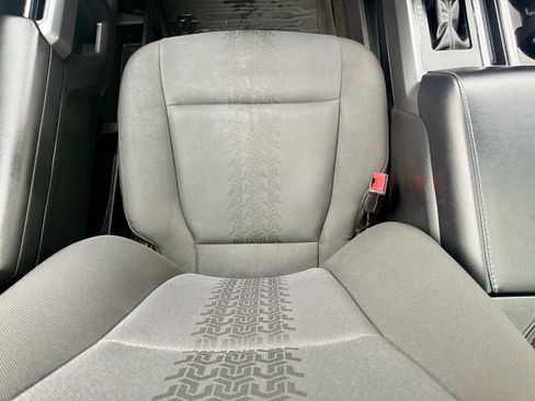 Used 2018 Ford F150 XLT w/ Equipment Group 302A Luxury AWD/4WD image 33