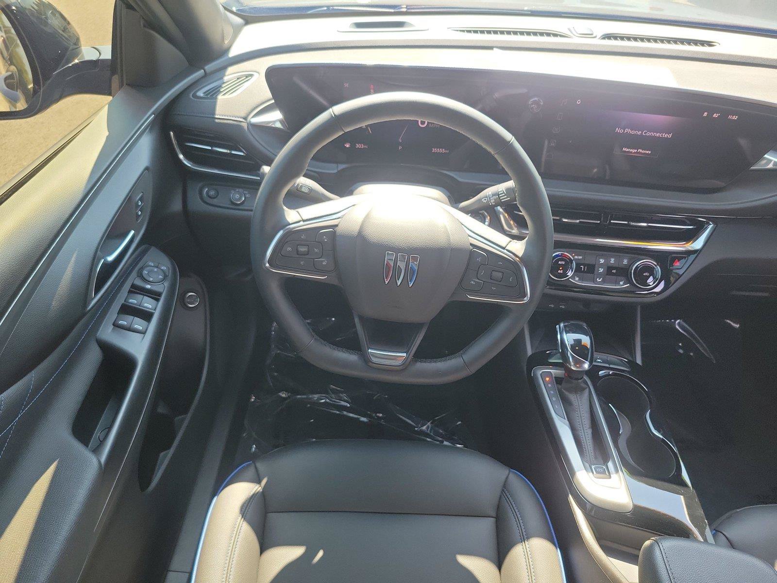 Used 2025 Buick Envista Sport Touring w/ Experience Buick Package FWD image 9