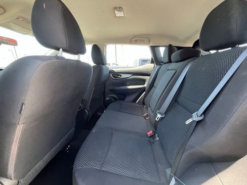 Used 2017 Nissan Rogue Sport S w/ S Appearance Package image 17