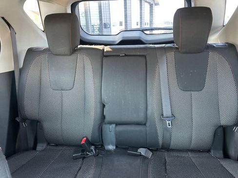 Used 2016 Chevrolet Equinox LT w/ Convenience Package FWD image 18