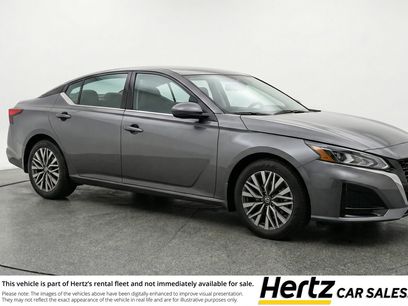 Used 2025 Nissan Altima 2.5 SV