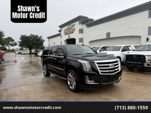 Used 2020 Cadillac Escalade ESV Luxury RWD image 1