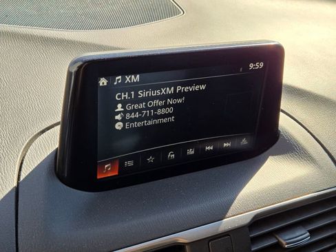 Used 2017 MAZDA MAZDA3 Touring w/ Popular Equipment Package image 10