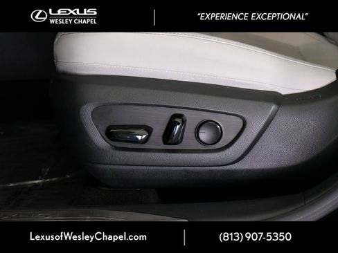 Used 2023 Lexus RX 350 Premium image 23