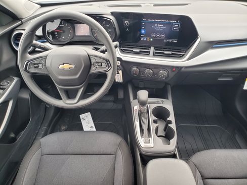 New 2026 Chevrolet Trax LS w/ LS Convenience Package FWD image 21