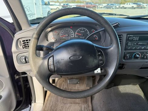 Used 1999 Ford F150 2WD SuperCab image 14