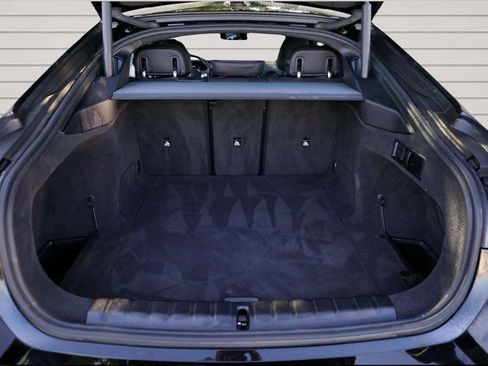 Used 2023 BMW i4 eDrive35 w/ Premium Package RWD image 10