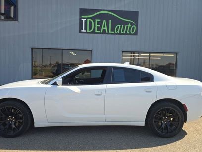 Used 2015 Dodge Charger SXT