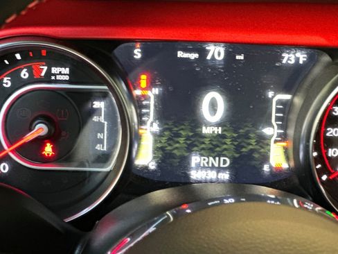 Used 2021 Jeep Wrangler Unlimited Rubicon w/ Uconnect 4C Nav & Sound Group AWD/4WD image 31