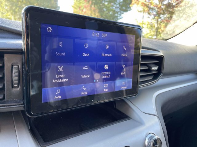 Used 2020 Ford Explorer XLT AWD/4WD image 32