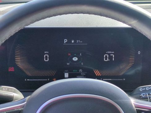 Certified 2025 Kia Sorento S AWD/4WD image 20