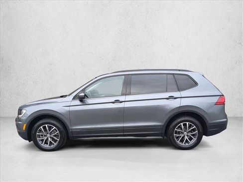 Used 2021 Volkswagen Tiguan S image 9
