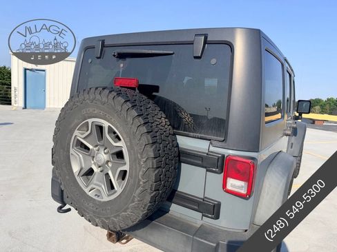 Used 2014 Jeep Wrangler Unlimited Rubicon w/ Max Tow Package AWD/4WD image 5